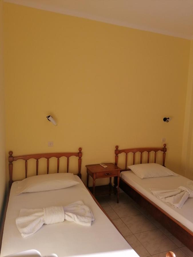 Villa Nea Zoi Moraḯtika Exterior foto